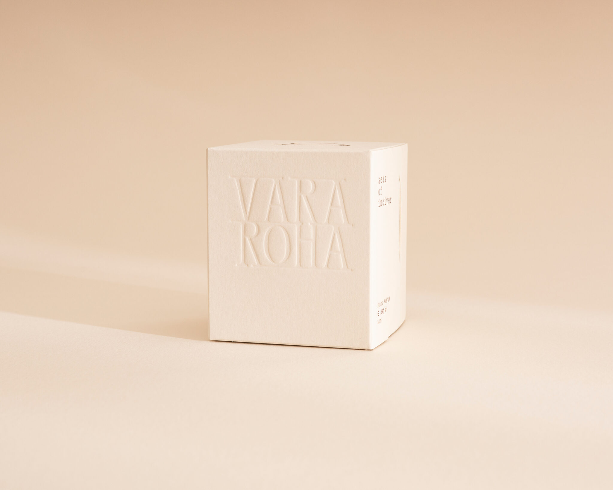 Vararoha-Perfume-Packaging-Box-05